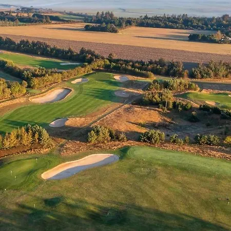 Mindedalen - Idyl Taet Pa Alt Og Helt I Fred *