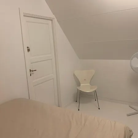 Mindedalen - Idyl Taet Pa Alt Og Helt I Fred Billum